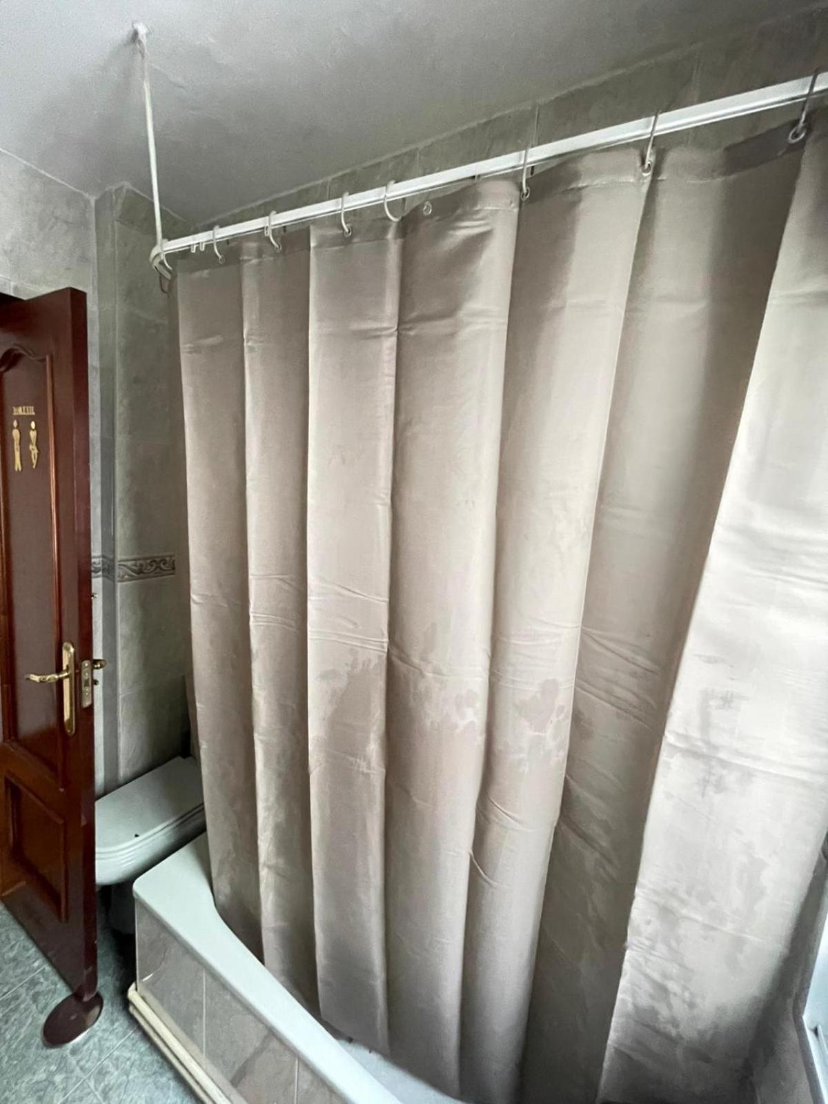 Habitación en casa particular Ejemplares Granada